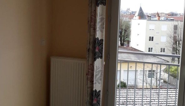 Logement tudiant T2 à Dijon (21000)