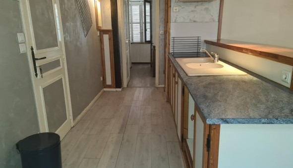 Logement tudiant T2 à Dijon (21000)