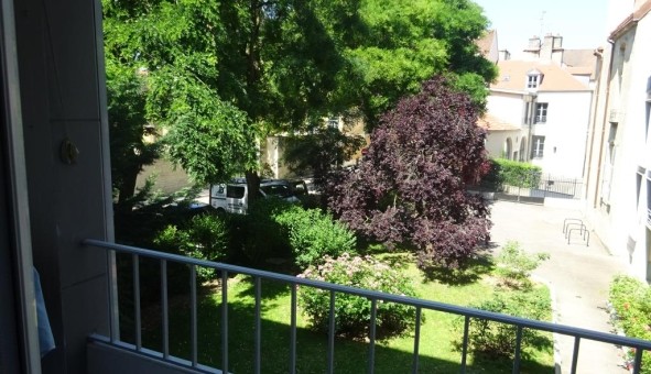 Logement tudiant T2 à Dijon (21000)