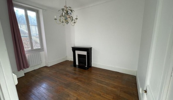 Logement tudiant T2 à Dijon (21000)