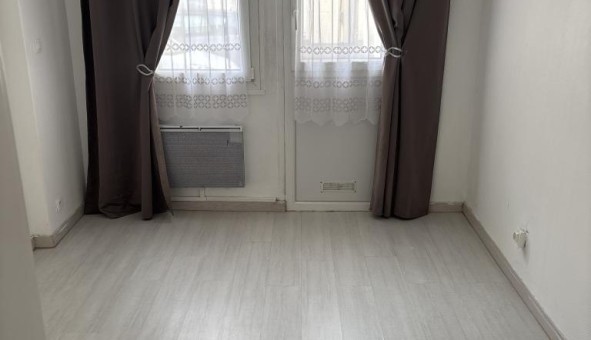 Logement tudiant Location T2 Vide Douai (59500)