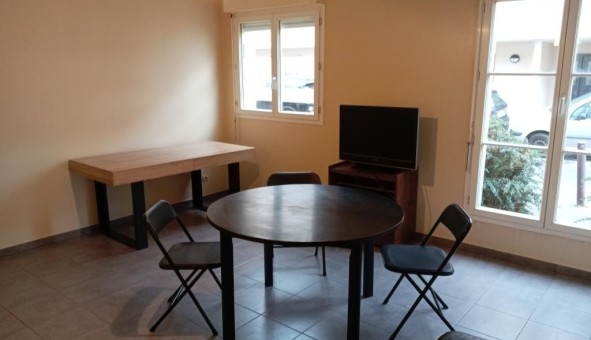 Logement tudiant T2 à couen (95440)