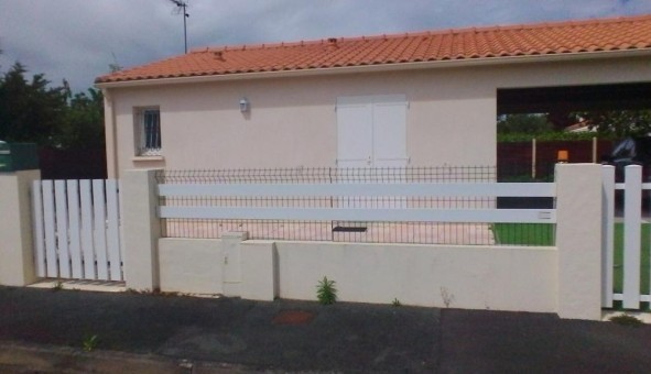 Logement tudiant Location T2 Vide Esnandes (17137)