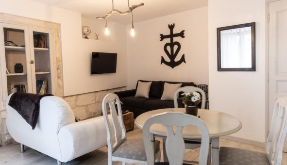 Logement tudiant T2 à Eyragues (13630)