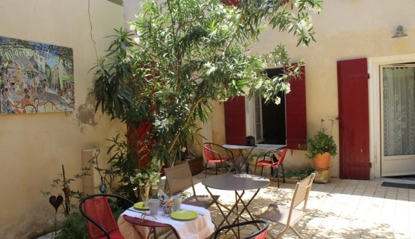 Logement tudiant T2 à Eyragues (13630)