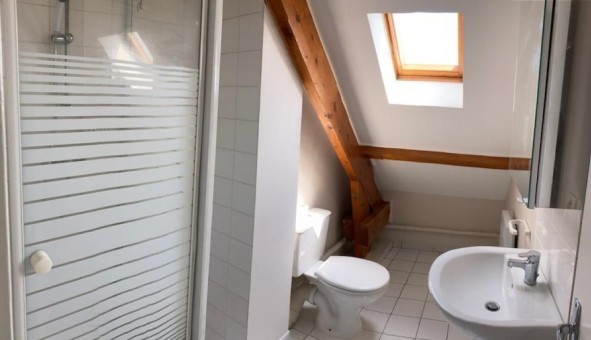 Logement tudiant T2 à Favires (77220)