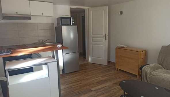 Logement �tudiant T2 &agrave; Favi�res (77220)