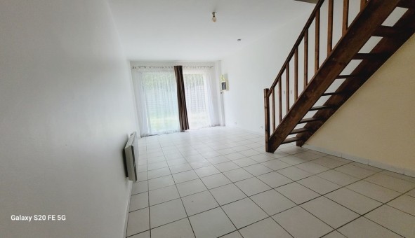 Logement �tudiant T2 &agrave; Favi�res (77220)