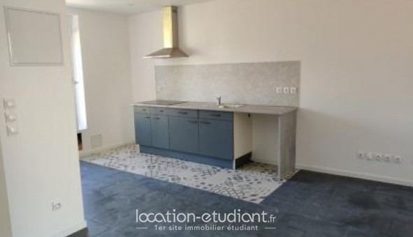 Logement tudiant T2 à Fontenay Trsigny (77610)