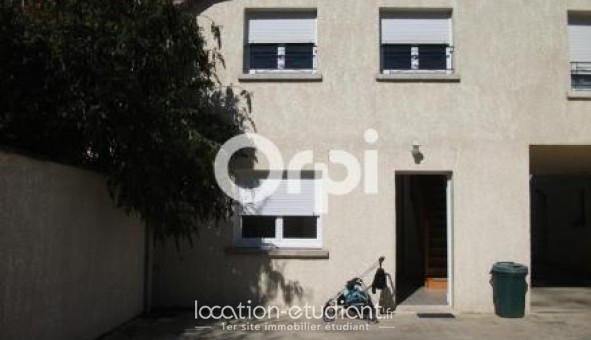 Logement tudiant T2 à Fontenay Trsigny (77610)