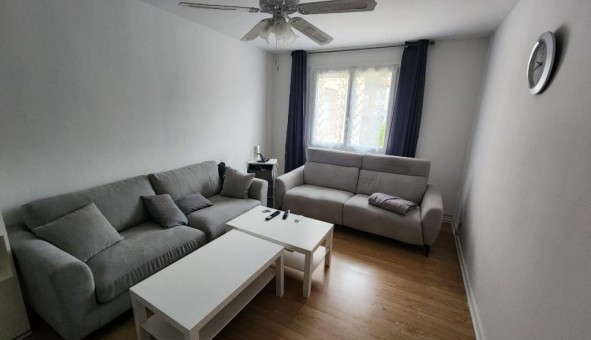 Logement étudiant T2 à Fraisses (42490)