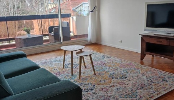 Logement tudiant Location T2 Vide Garches (92380)