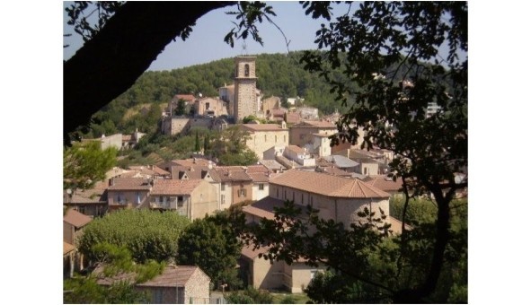 Logement �tudiant Location T2 Vide Gardanne (13120)