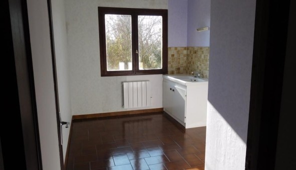 Logement tudiant T2 à Gennetines (03400)