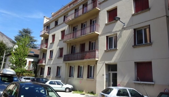 Logement tudiant T2 à Grenoble (38000)