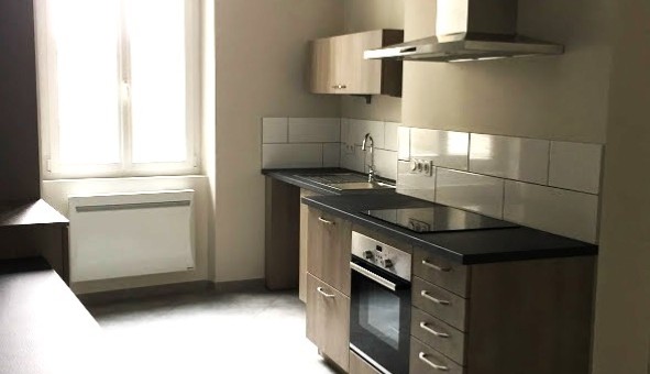 Logement tudiant Location T2 Vide Grenoble (38000)