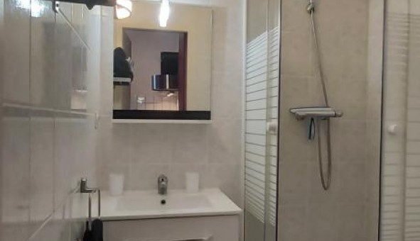 Logement tudiant T2 à Grenoble (38000)
