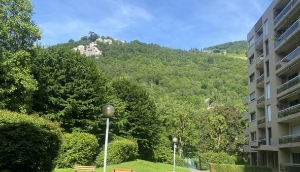 Logement tudiant T2 à Grenoble (38000)