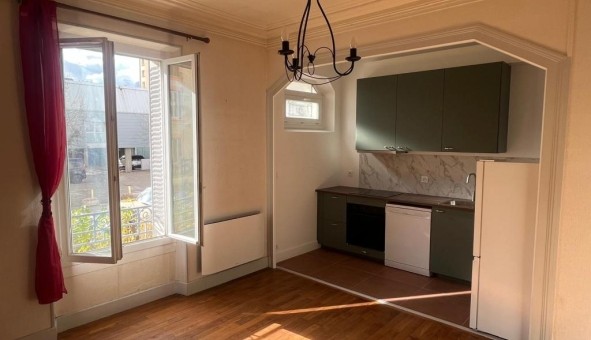 Logement tudiant Location T2 Vide Grenoble (38000)