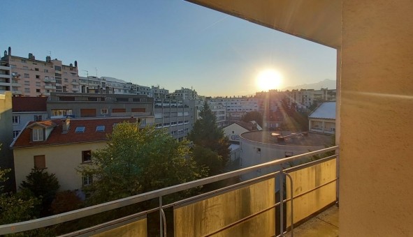 Logement �tudiant T2 &agrave; Grenoble (38000)