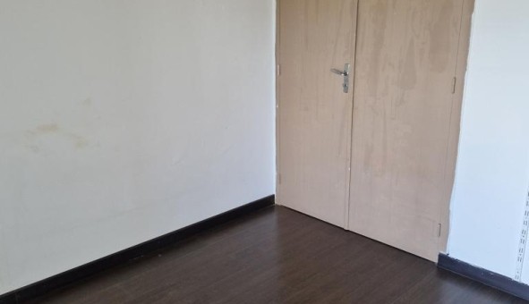 Logement tudiant T2 à Guilly (45600)