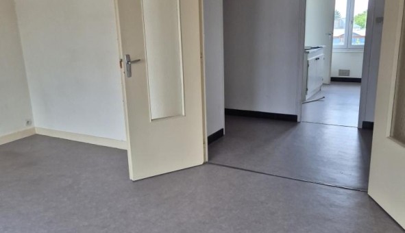 Logement tudiant T2 à Guilly (45600)