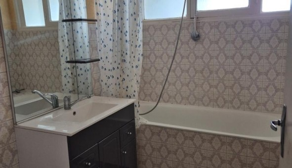 Logement �tudiant T2 &agrave; Guilly (45600)