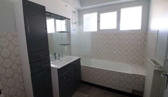 Logement �tudiant T2 &agrave; Guilly (45600)