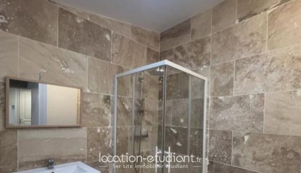 Logement tudiant T2 à Gutres (33230)