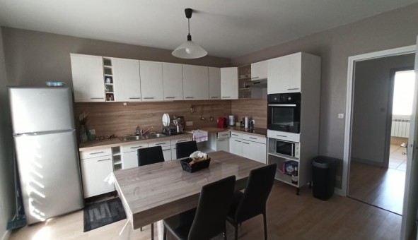 Logement tudiant T2 à Hautefond (71600)