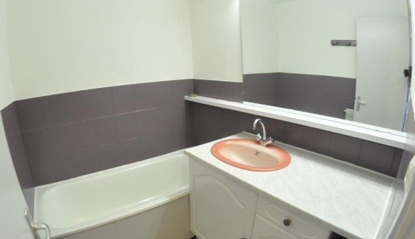Logement tudiant T2 à Huez (38750)
