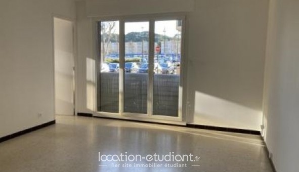 Logement tudiant T2 à Hyres (83400)