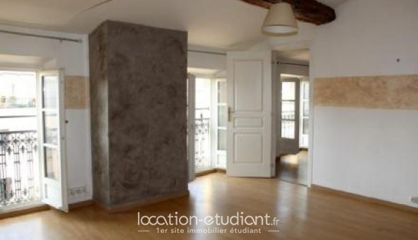 Logement étudiant T2 à Hyères (83400)