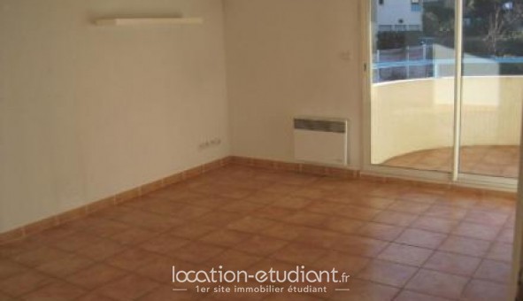 Logement étudiant T2 à Hyères (83400)