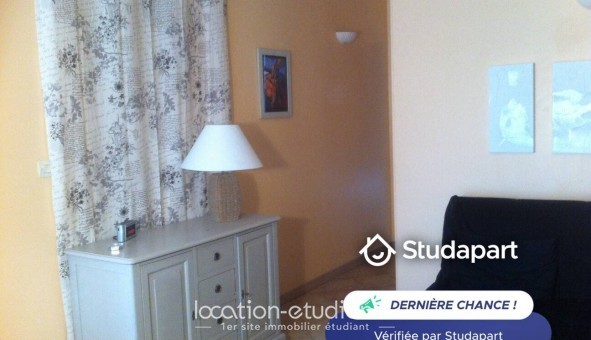 Logement tudiant T2 à Hyres (83400)
