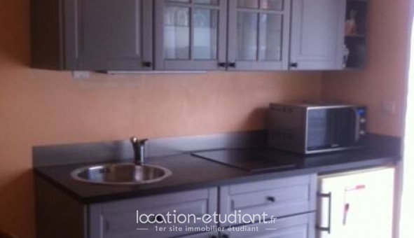 Logement tudiant T2 à Hyres (83400)