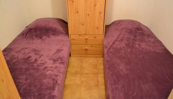 Logement tudiant T2 à Hyres (83400)