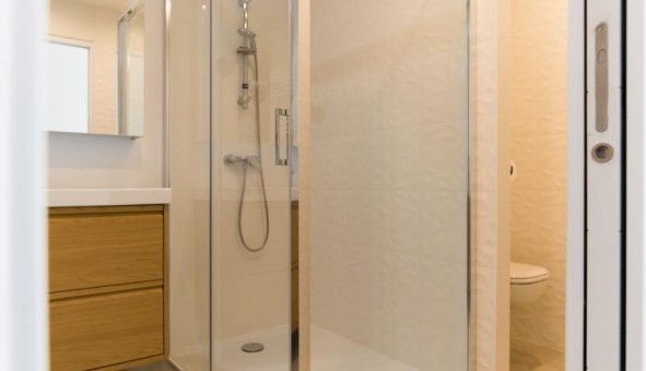 Logement tudiant T2 à Hyres (83400)