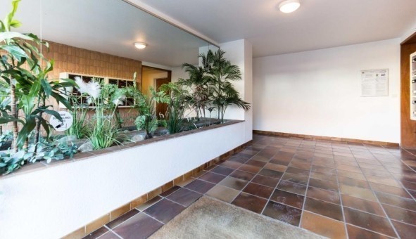 Logement tudiant T2 à Hyres (83400)