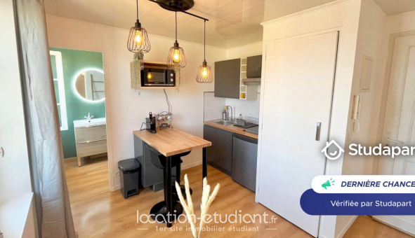 Logement tudiant T2 à Hyres (83400)