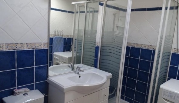 Logement tudiant T2 à Hyres (83400)