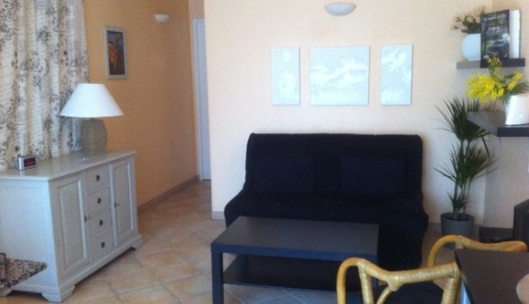 Logement tudiant T2 à Hyres (83400)