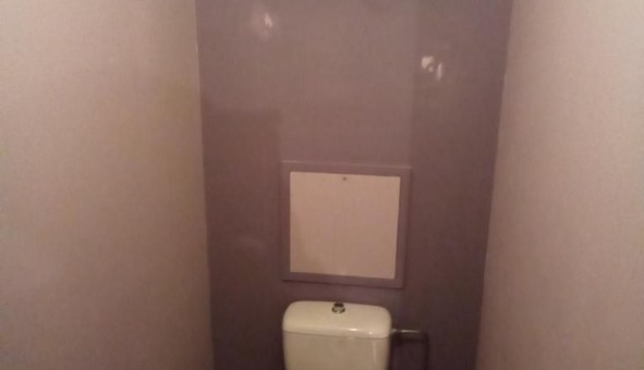 Logement tudiant T2 à Hyres (83400)