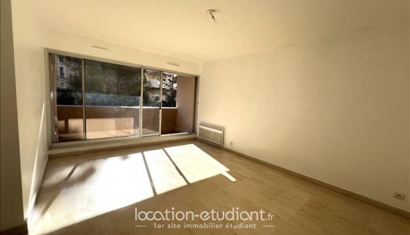 Logement �tudiant T2 &agrave; Hy�res (83400)