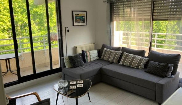 Logement �tudiant T2 &agrave; Hy�res (83400)