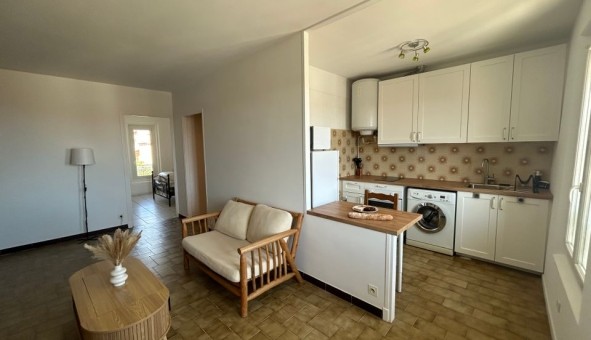 Logement �tudiant T2 &agrave; Hy�res (83400)