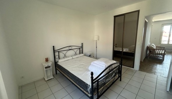 Logement �tudiant T2 &agrave; Hy�res (83400)
