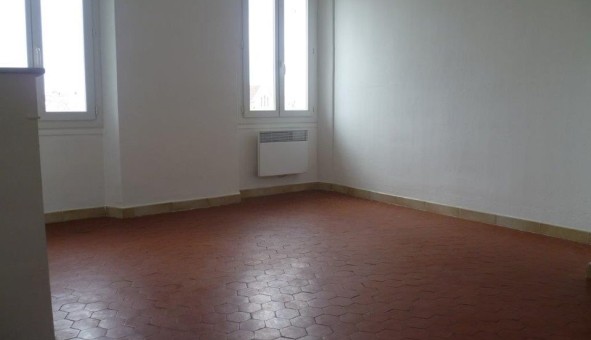 Logement �tudiant T2 &agrave; Hy�res (83400)