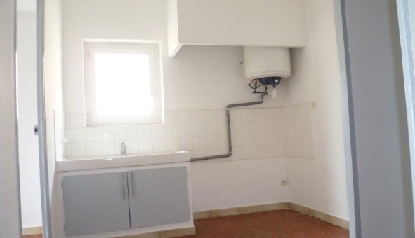 Logement �tudiant T2 &agrave; Hy�res (83400)