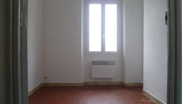 Logement �tudiant T2 &agrave; Hy�res (83400)